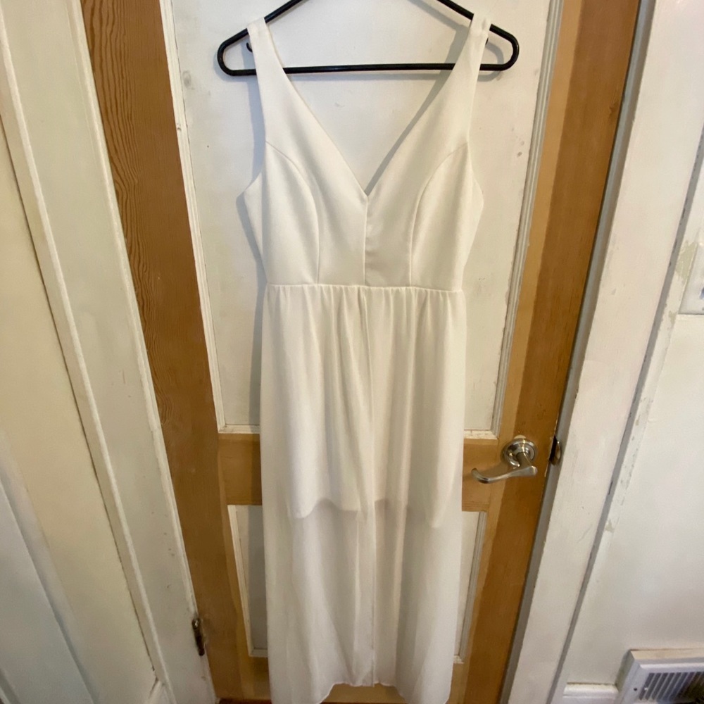 • Fitted Dress •